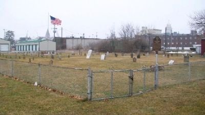 Old Washington Cemetery and Marker. Click for full size. Old Washington Cemetery and Marker image. Click for full size.