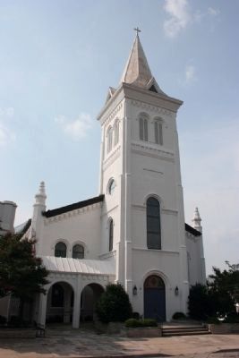 Huntsville's First United Methodist Church. Click for full size. Huntsville's First United Methodist Church image. Click for full size.