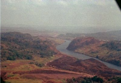 Galliard Cut of the Panama Canal. Contractors Hill seen on the left, image. Click for full size.