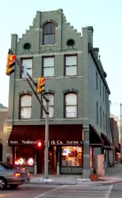 Grand Hotel and Marker. Click for full size. Grand Hotel and Marker image. Click for full size.