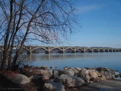 Wrightsville, Veterans Memorial Bridge image. Click for full size.