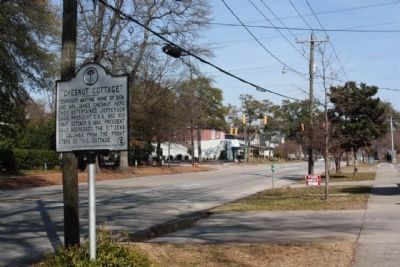 "Chesnut Cottage" Marker, looking east along Hampton Street. Click for full size. "Chesnut Cottage" Marker, looking east along Hampton Street image. Click for full size.