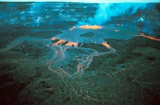 Eruption at Halema'uma'u Crater image. Click for full size.