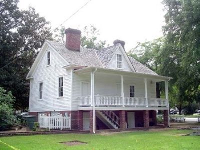 Mann-Simons Cottage, rear view image. Click for full size.