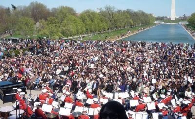 The audience and the U.S. Marine Corps Band await the entrance of opera diva Denyce Graves image. Click for full size.
