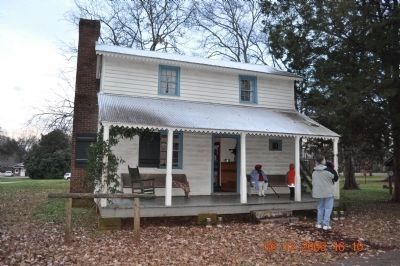 Mooresville Tavern image. Click for full size.