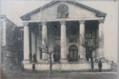 Old State Bank approximately 1900 image. Click for full size.