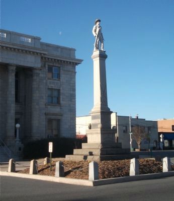 Our Confederate Soldiers Memorial image. Click for full size.