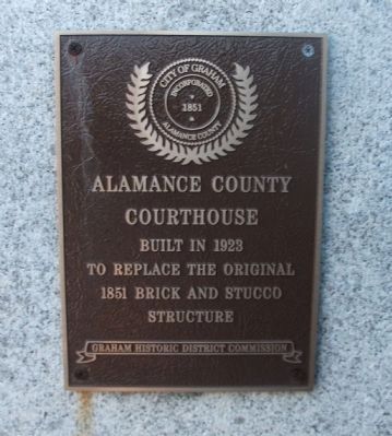 Marker on the Courthouse image. Click for full size.