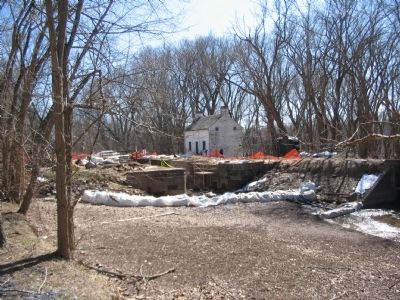 Lockhouse and Lock #22. Click for full size. Lockhouse and Lock #22 image. Click for full size.