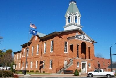 Chesterfield Courthouse image. Click for full size.