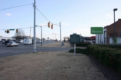 Founding Of Hoover Marker, Southbound view along Montgomery Highway image. Click for full size.
