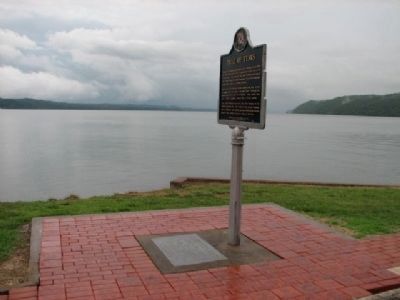 Trail of Tears Marker and the Tennessee River image. Click for full size.