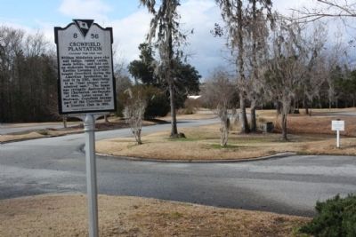 Crowfield Plantation Marker, at the entrance to the Crowfield Golf & Country Club image. Click for full size.