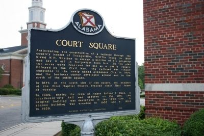 Court Square Marker image. Click for full size.