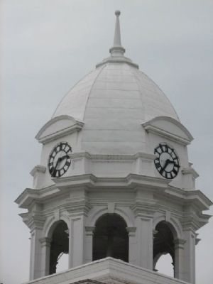Colbert County Courthouse Dome image. Click for full size.