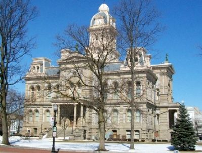 The Shelby County Courthouse image. Click for full size.
