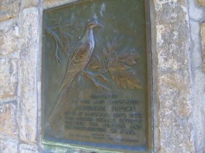 Passenger Pigeon Monument Marker image. Click for full size.