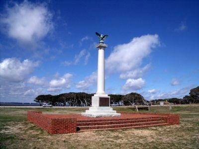 Fort Fisher UDC Monument (front) image. Click for full size.