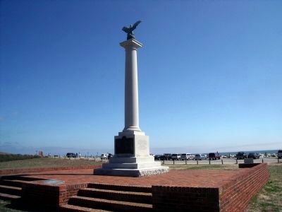 Fort Fisher UDC Monument (rear) image. Click for full size.