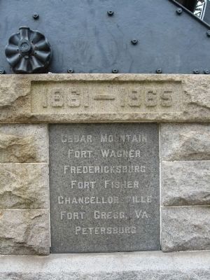North Haven Soldiers Monument. Click for full size. North Haven Soldiers Monument image. Click for full size.