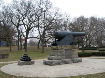 North Haven Soldiers Monument. Click for full size. North Haven Soldiers Monument image. Click for full size.
