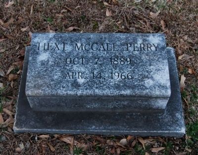 Hext McCall Perry (1889-1966) Tombstone image. Click for full size.