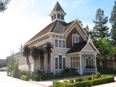 The Chadbourne Carriage House image. Click for full size.