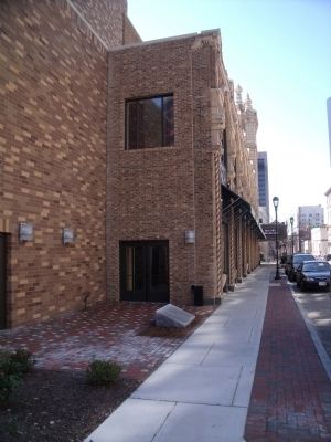 N 6th St (facing south). Click for full size. N 6th St (facing south) image. Click for full size.
