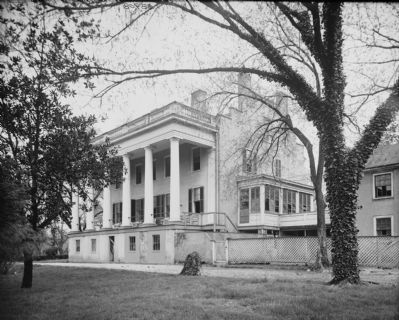 Elizabeth Van Lew mansion, Richmond, Va. image. Click for full size.