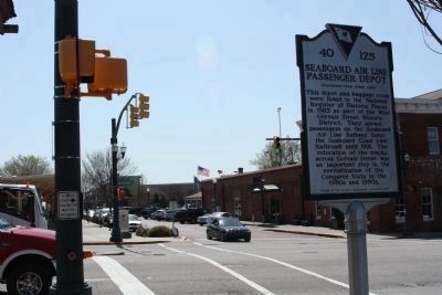 Seaboard Air Line Passenger Station Duplicate Marker at Gervais and Lincoln Streets. Click for full size. Seaboard Air Line Passenger Station Duplicate Marker at Gervais and Lincoln Streets image. Click for full size.