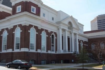 Present day First Baptist Church image. Click for full size.