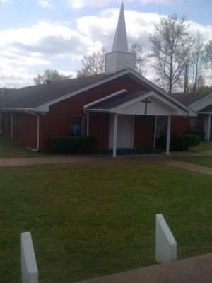 Pollok Baptist Church image. Click for full size.