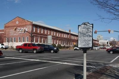 Huger Street Marker looking east at Gervais Street (US 1, US 378) intersection. Click for full size. Huger Street Marker looking east at Gervais Street (US 1, US 378) intersection image. Click for full size.