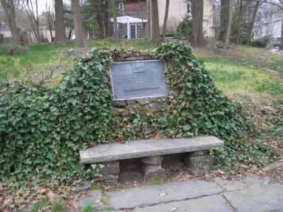 Marker on Grove Street. Click for full size. Marker on Grove Street image. Click for full size.
