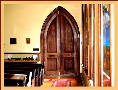 Confederate Memorial Chapel - Inside Gothic Door image. Click for full size.
