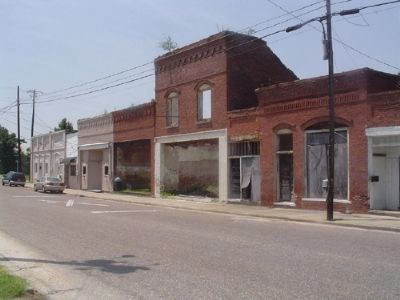 The Mayesville Historic Commercial block image. Click for full size.