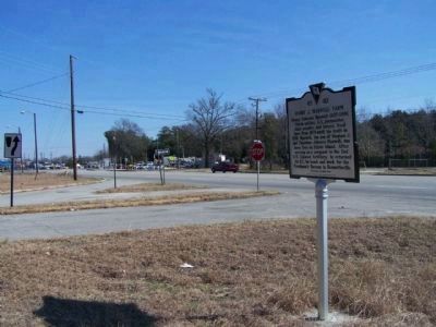 Henry J. Maxwell Farm Marker seen at Maxwell Avenue and Pocalla Road (US15) looking north. Click for full size. Henry J. Maxwell Farm Marker seen at Maxwell Avenue and Pocalla Road (US15) looking north image. Click for full size.