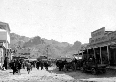 The Mining Town of Oatman image. Click for full size.