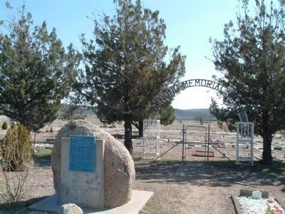 Peeples Valley Pioneer Cemetery and Marker image. Click for full size.