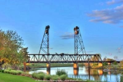 San Joaquin River Railroad Bridge image. Click for full size.