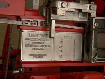 Linotype Model and Serial Number Plate image. Click for full size.