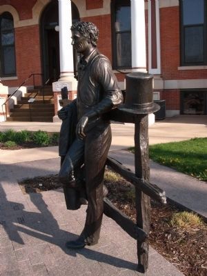 Closer View - - "Abraham Lincoln Statue" image. Click for full size.