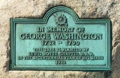 George Washington Bicentennial Marker. Click for full size. George Washington Bicentennial Marker image. Click for full size.