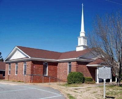 Siloam Baptist Church and Marker image. Click for full size.
