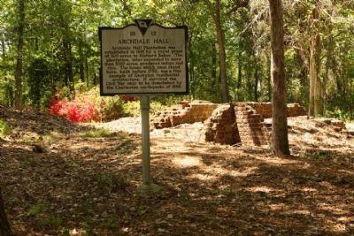 Archdale Hall ruins and Marker image. Click for full size.