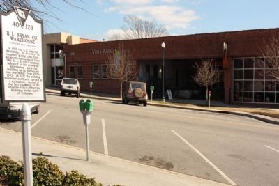 R.L. Bryan Co. Warehouse Marker image. Click for full size.