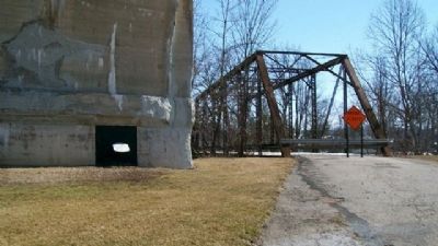 Big Four Bridge Base and Marker. Click for full size. Big Four Bridge Base and Marker image. Click for full size.
