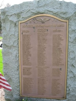 Harwinton Veterans Memorial image. Click for full size.