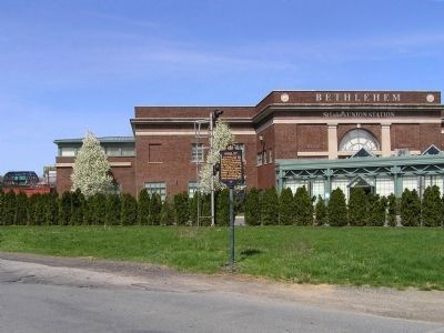 Wide view of the Crown Inn Marker. Click for full size. Wide view of the Crown Inn Marker image. Click for full size.